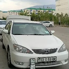 Toyota Camry 2002