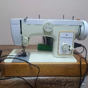 машинка швейная