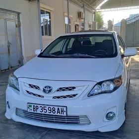 Toyota Corolla 2011