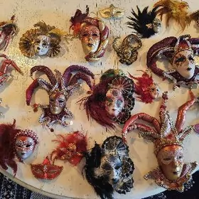Венецианские фарфоровые маски