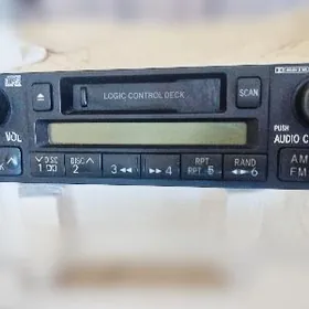 кассетный магнитофон