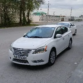 Nissan Sentra 2013
