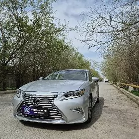 Lexus ES 350 2016