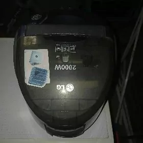 пылесос LG 2000 Wt