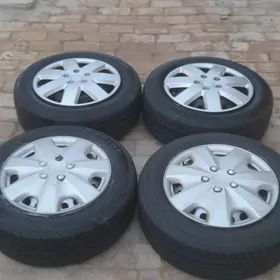 disga pakrişga 215 60 16 ýyly