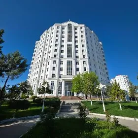 Элитка Московская Беркарар.