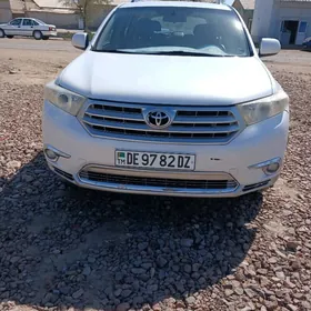 Toyota Highlander 2013