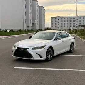 Lexus ES 350 2019