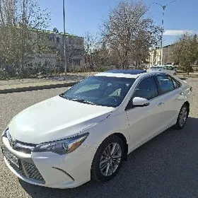 Toyota Camry 2015