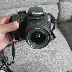 Фотоаппарат Canon Eos 1000D