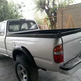 Toyota Tacoma 2003