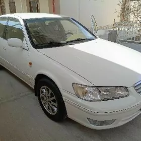 Toyota Camry 1998