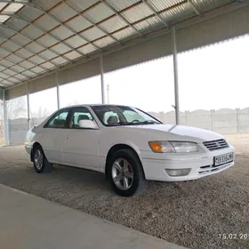 Toyota Camry 2000