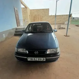 Opel Vectra 1989