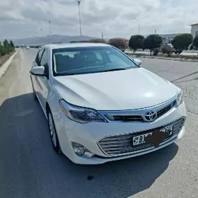 Toyota Avalon 2013