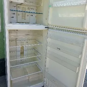 холодильник VESTEL