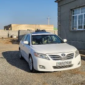 Toyota Camry 2011