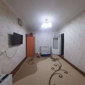 Arenda Jay 8-nji mkr 1-komnat