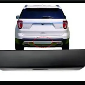 Ford Explorer bamfer kriska