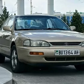 Toyota Camry 1996