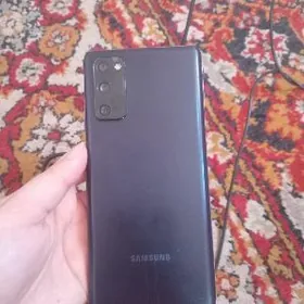 Samsung s20fe