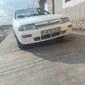 Nissan Altima 1994
