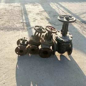 Zadwiskalar arassa işläp duran