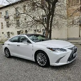 Lexus ES 350 2020