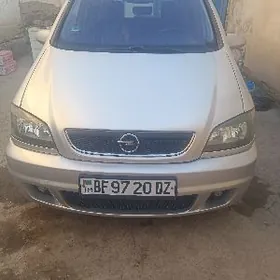 Opel Zafira 2002