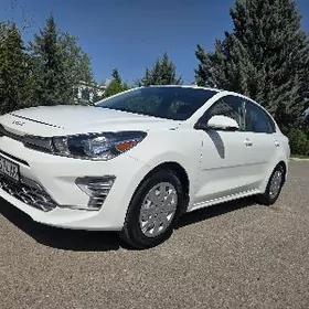 Kia Rio 2022