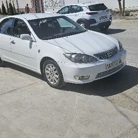Toyota Camry 2004