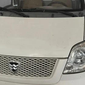 Kia Bongo 2013