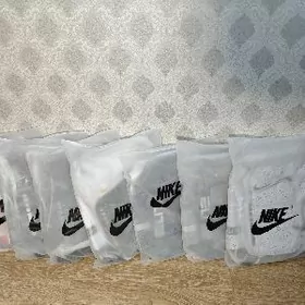 NIKE ELITE SUMKALAR