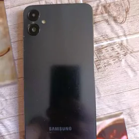 самсунг а05 4/128