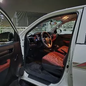 Toyota Hilux 2019
