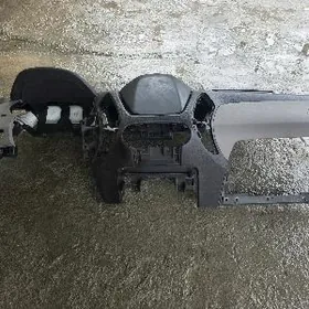 панель приборов