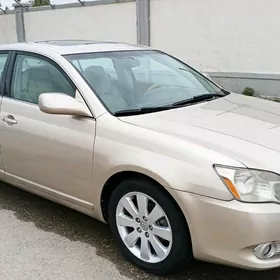 Toyota Avalon 2005