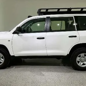 LAND CRUISER 200