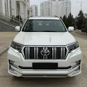 Toyota Land Cruiser Prado 2023
