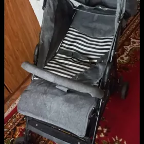 Детская коляска