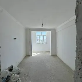 Gaudan-A 4-komnat 4/3-etaži