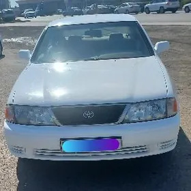 Toyota Avalon 1999