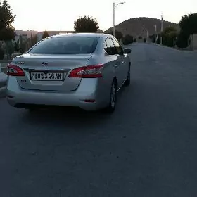 Nissan Sentra 2015