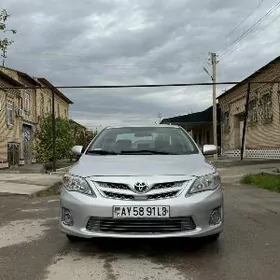 Toyota Corolla 2011