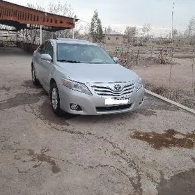 Toyota Camry 2010