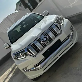 Toyota Land Cruiser Prado 2022