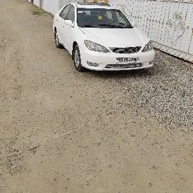 Toyota Camry 2005