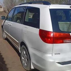 Toyota Sienna 2005