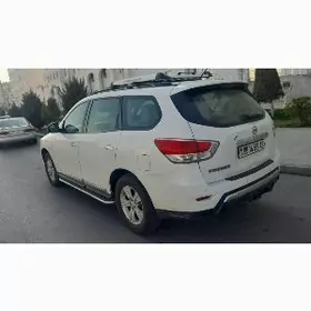 Nissan Pathfinder 2015