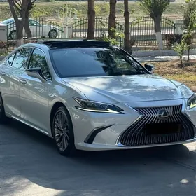 Lexus ES 350 2019